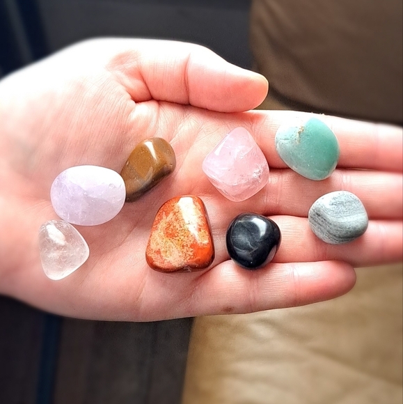 8 PC Beginners Earth Boho Chakra Crystal's Set - Picture 1 of 9